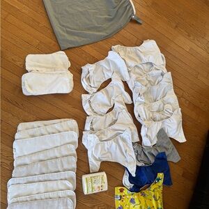 BumGenius Cloth Diapers and Inserts Set - White and Blue